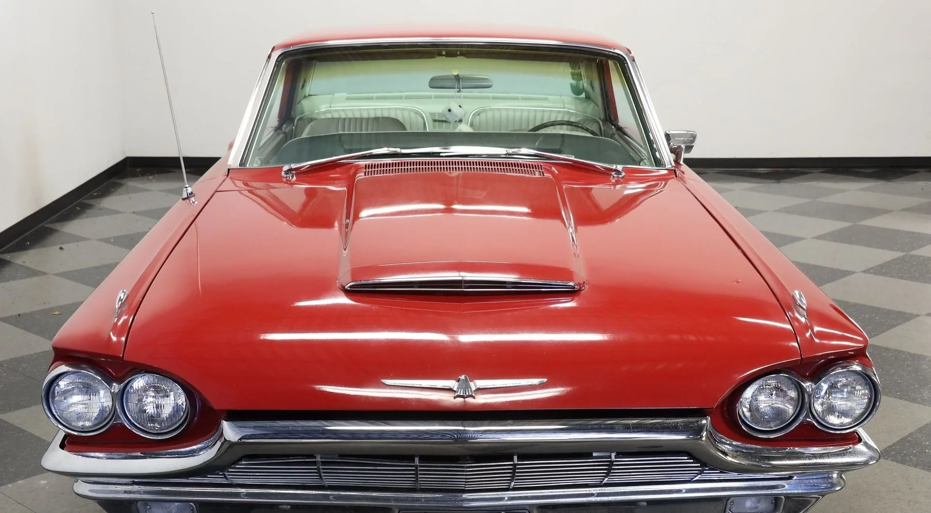 1965 Ford Thunderbird